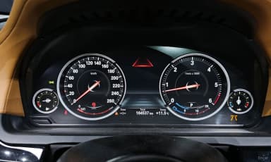 7 Series (F01)