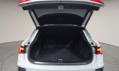 Q3 (F3)