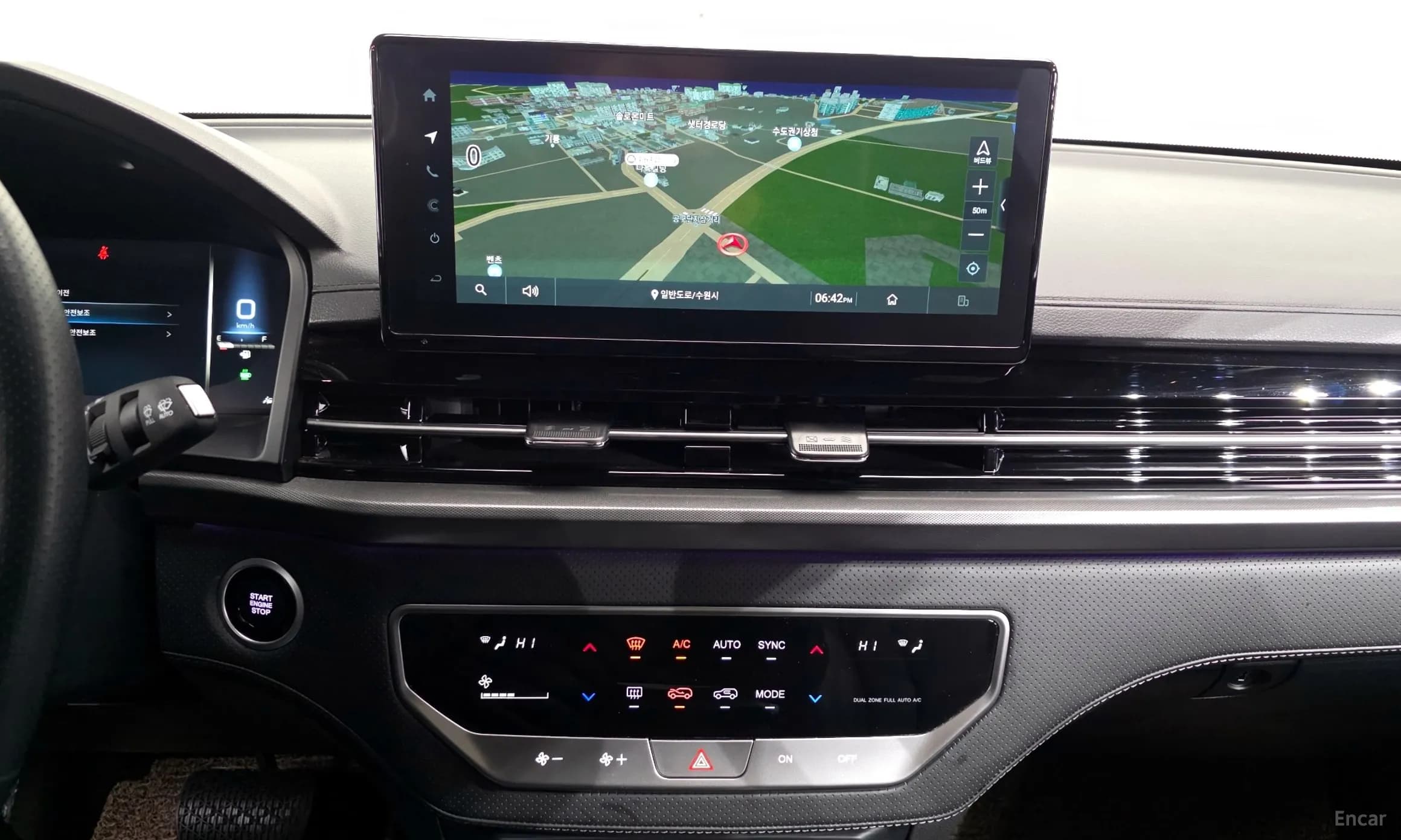 Rexton Sports Khan