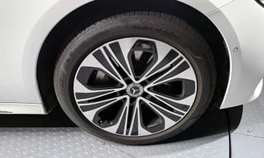 E-Class W214