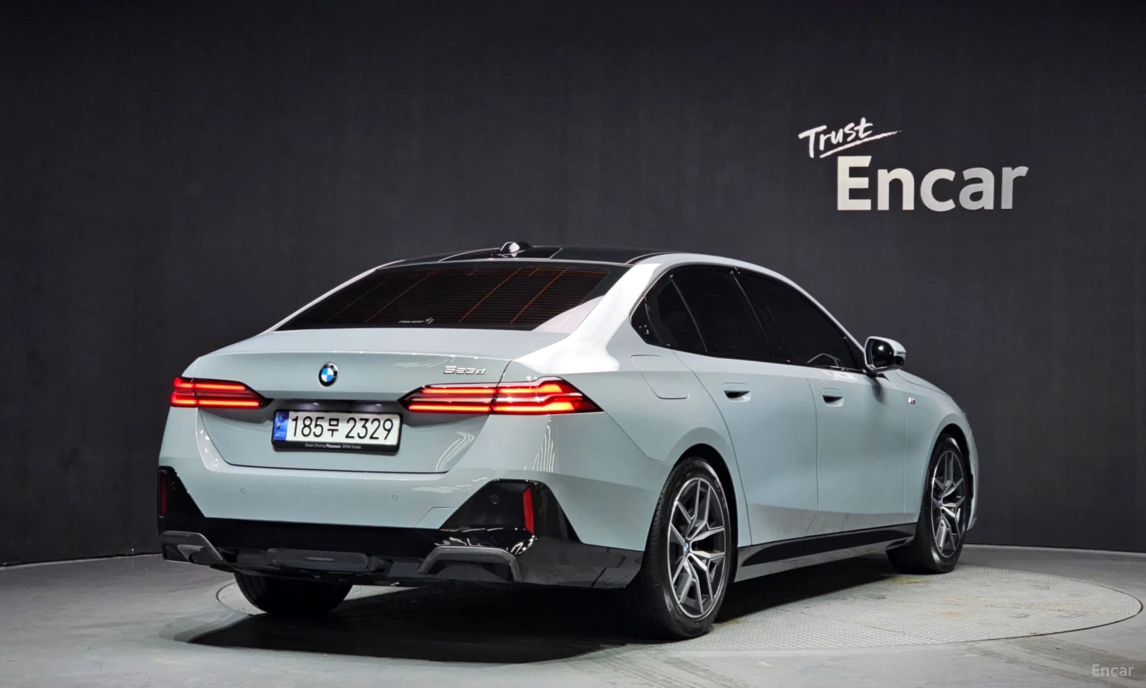 5 Series (G60)