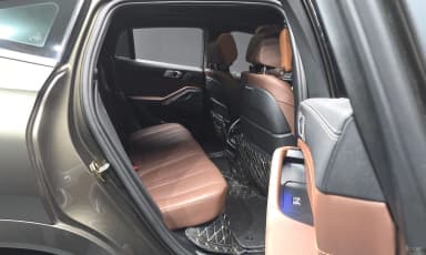 X6 (G06)