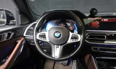 X6 (G06)