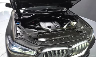 X6 (G06)
