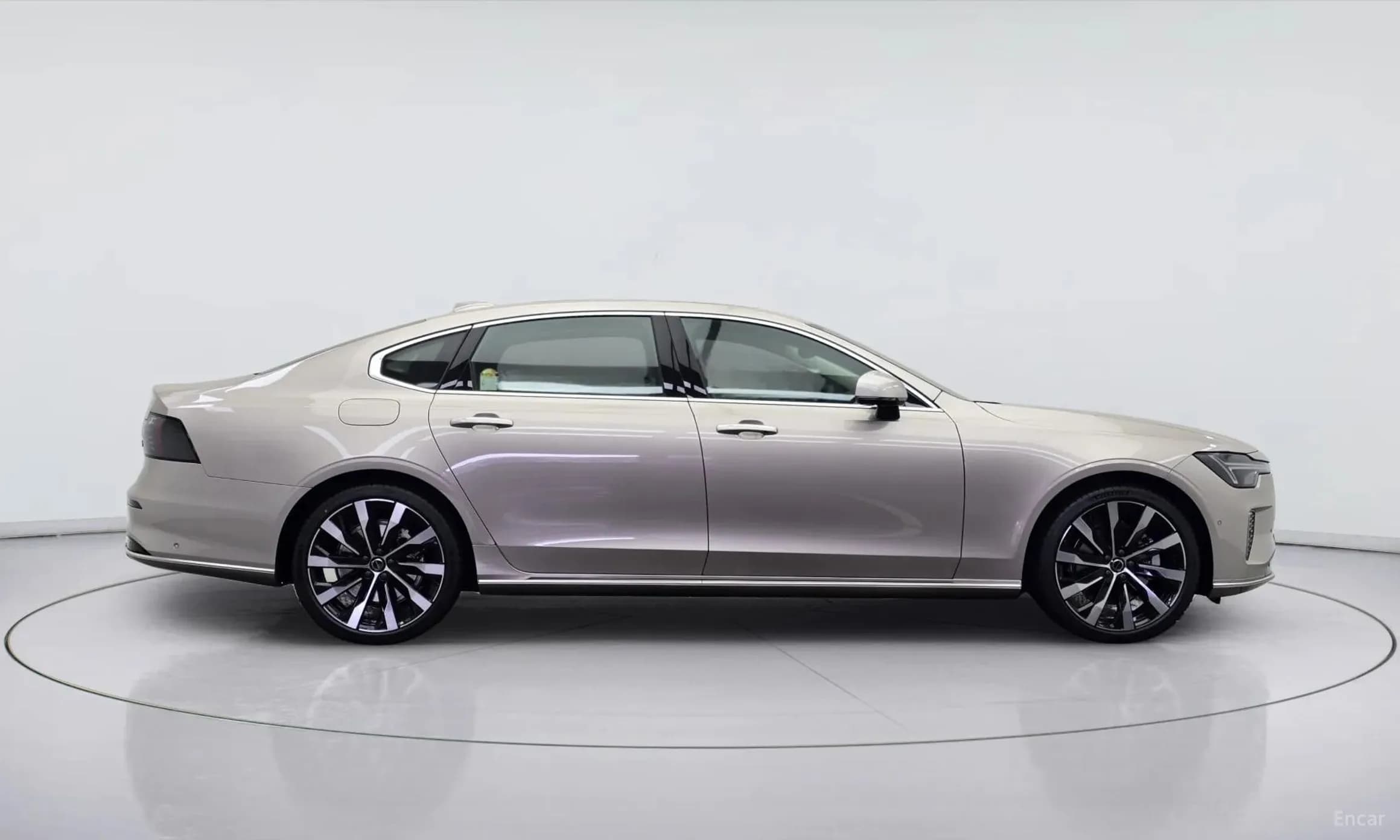 S90