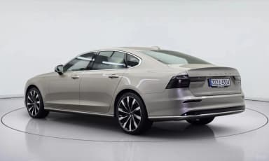 S90
