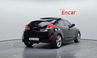Veloster