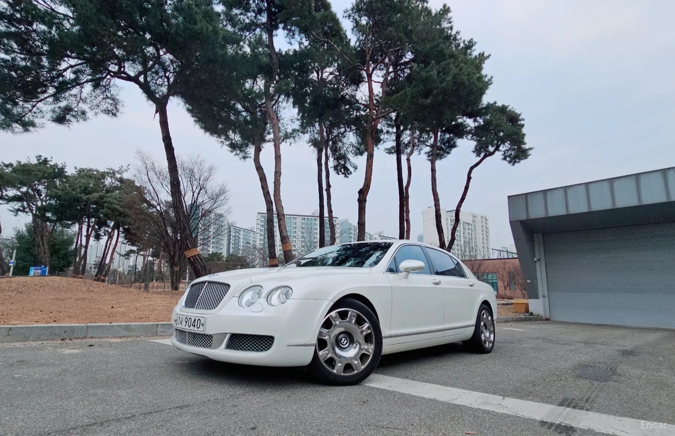 Flying Spur Gen 1