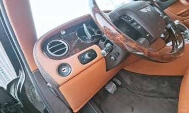 Flying Spur Gen 1