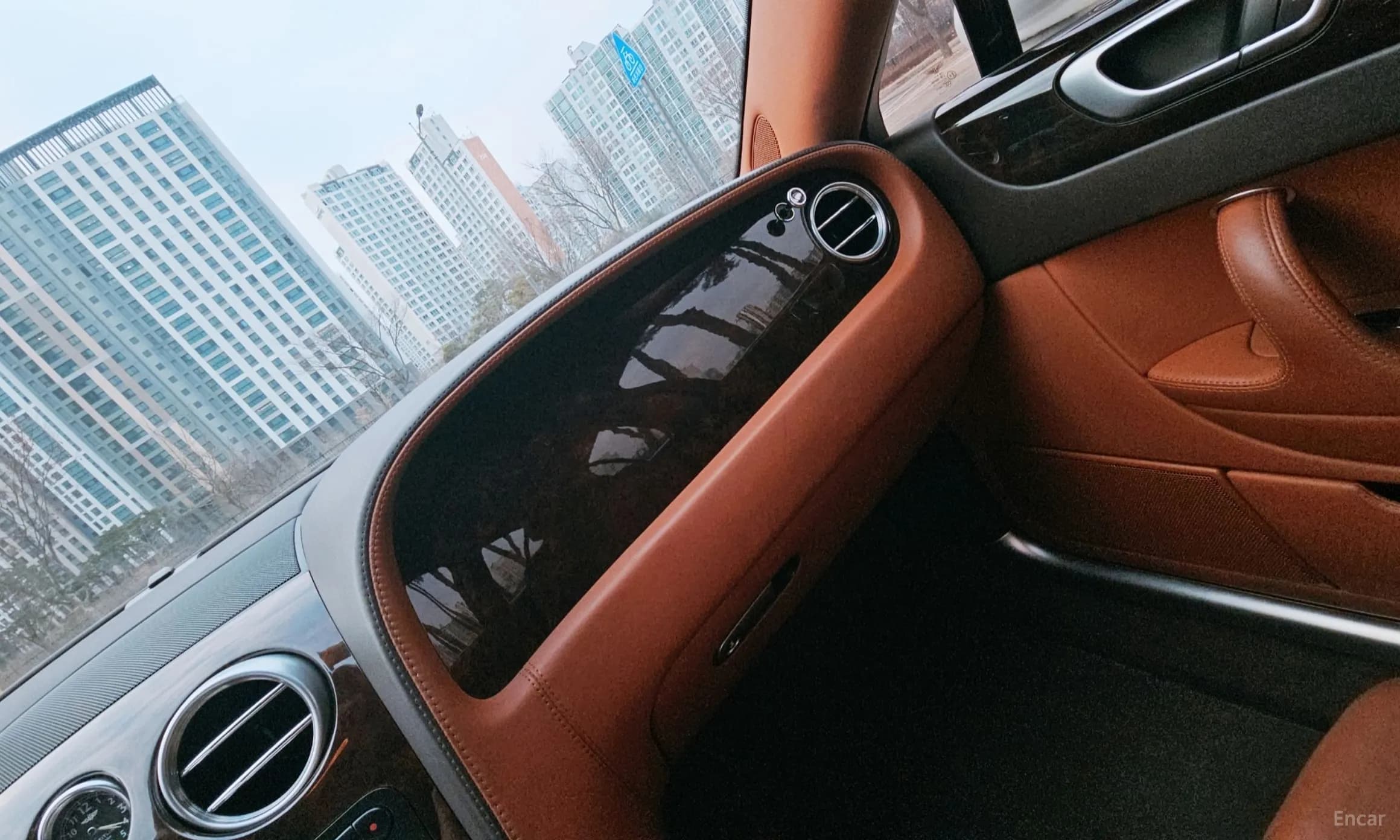 Flying Spur Gen 1