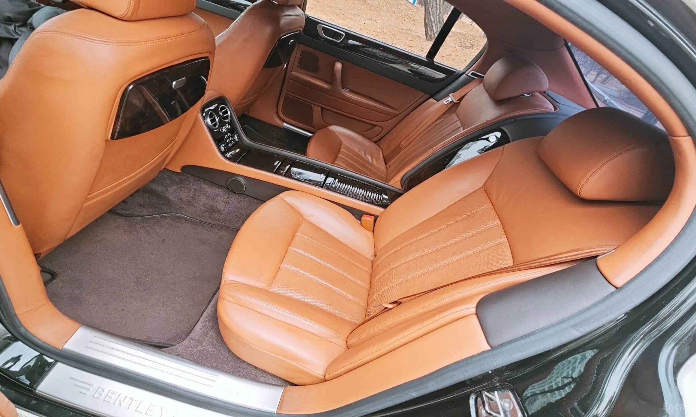 Flying Spur Gen 1