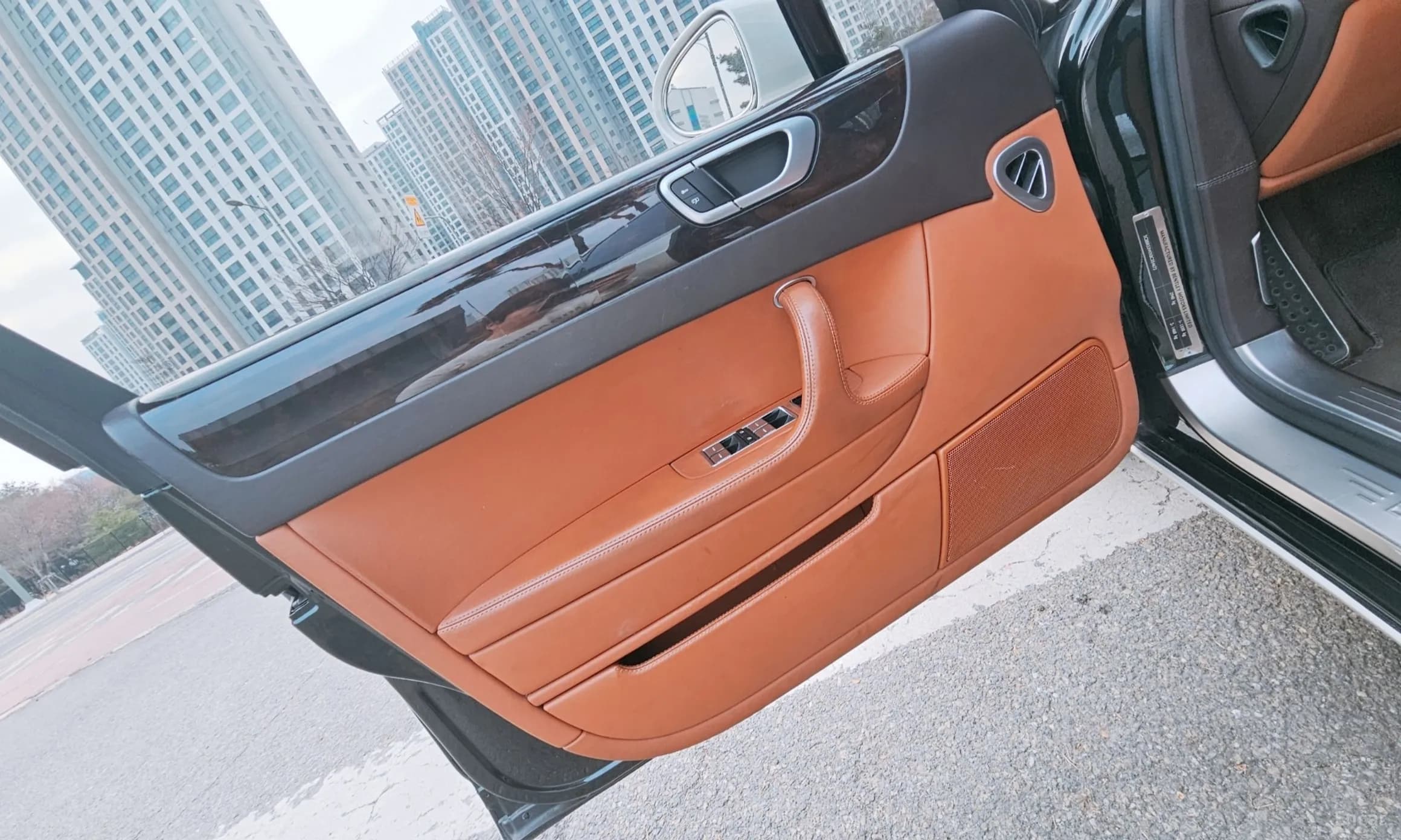 Flying Spur Gen 1