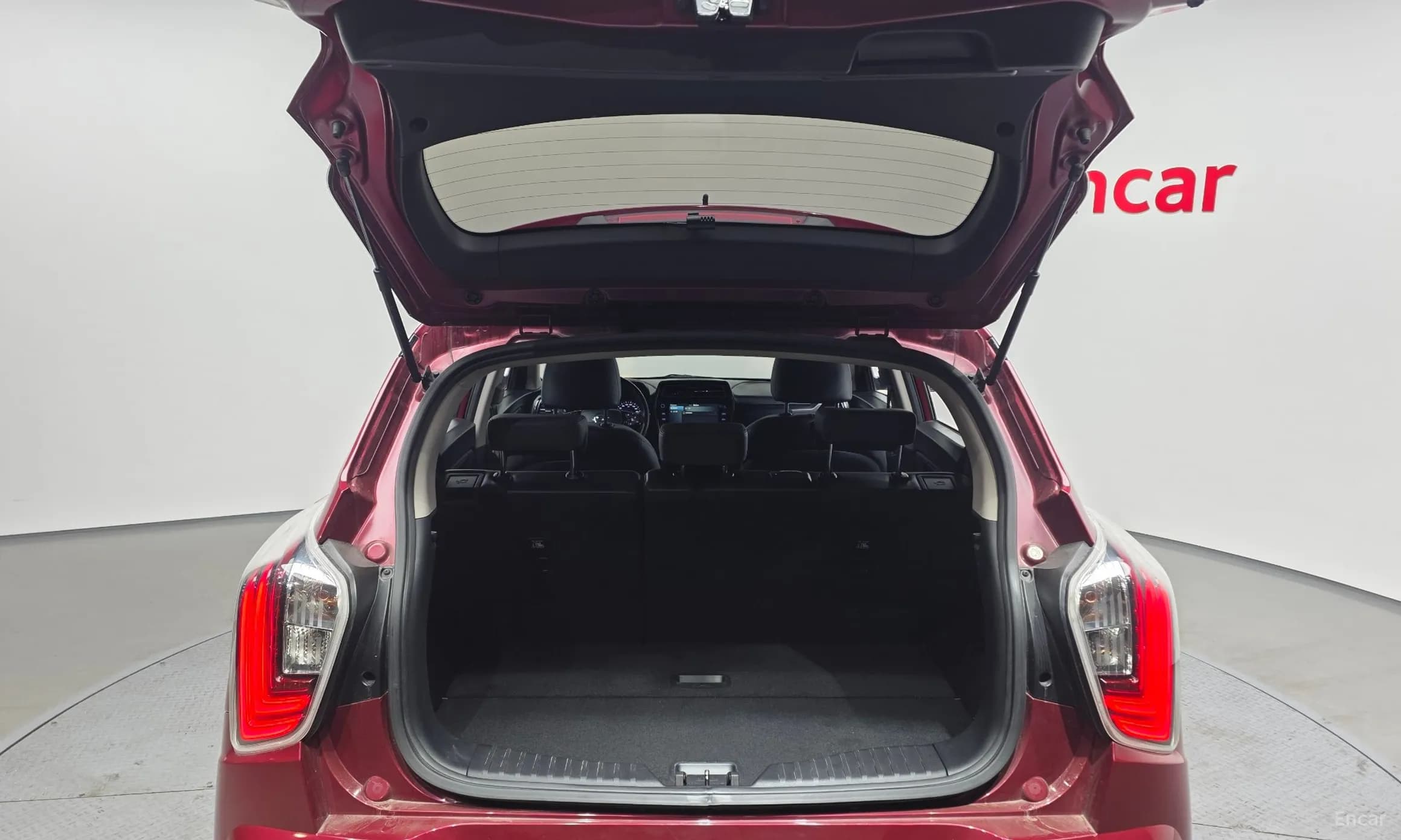 Berry New Tivoli