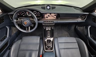 911 (992)