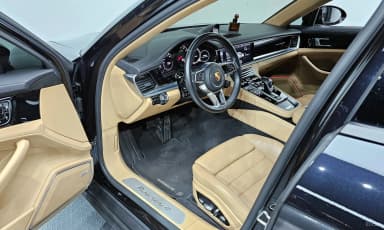Panamera (971)
