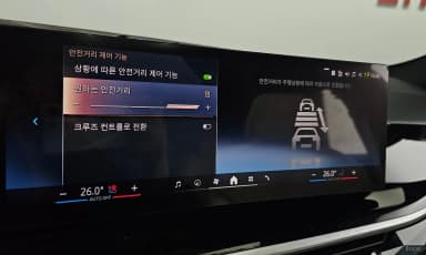 X6 (G06)