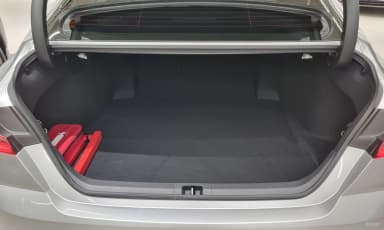 Camry (XV80)