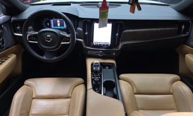 S90