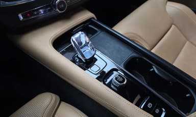 S90
