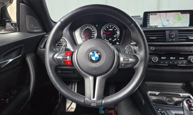 M2 (F87)