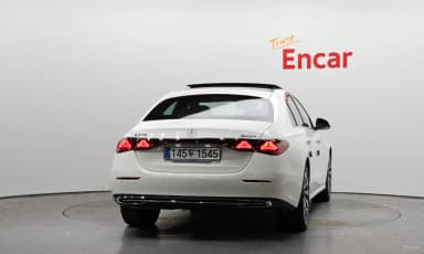E-Class W214