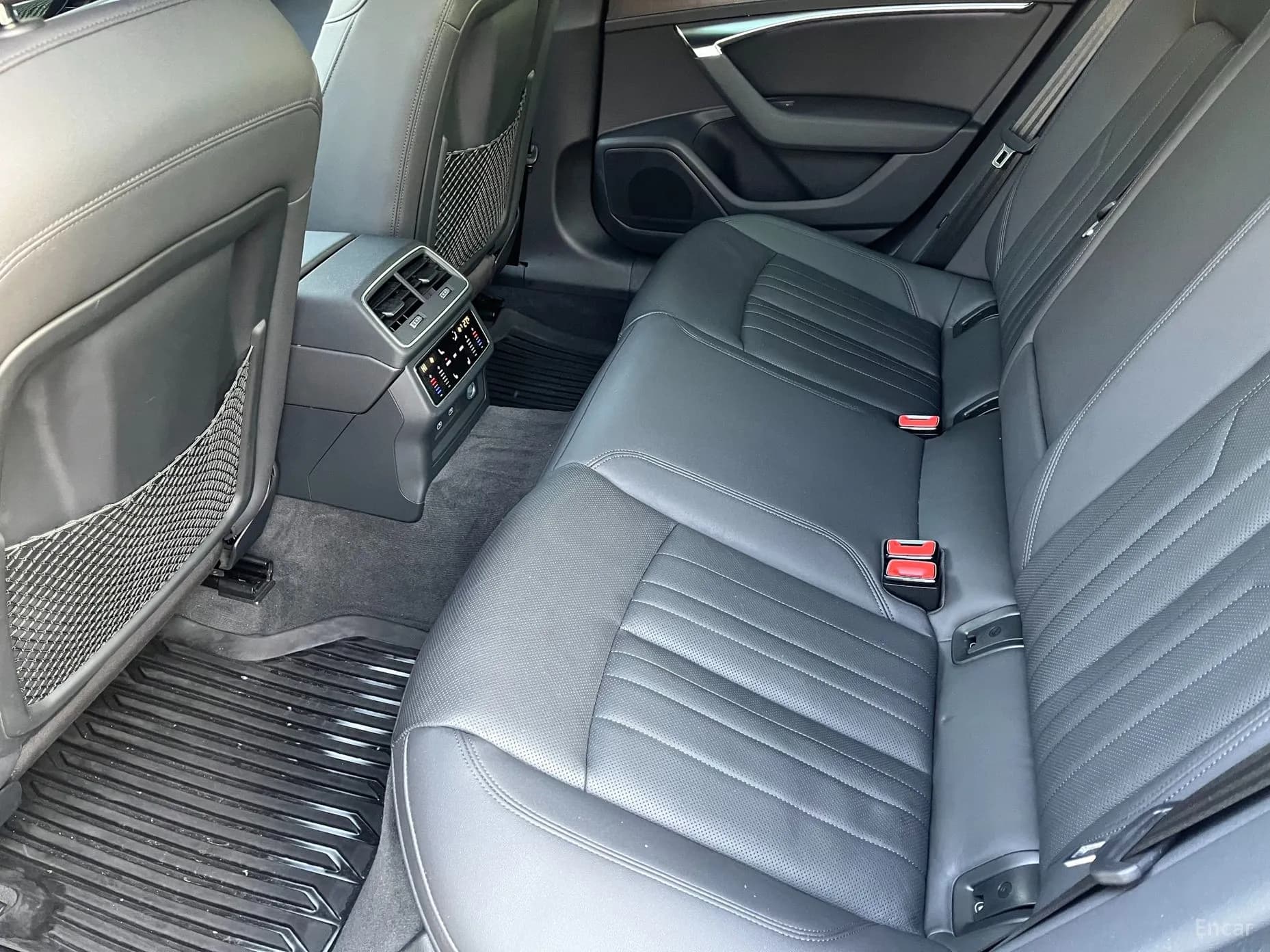 A6 (C8)
