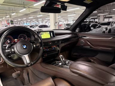 X5 (F15)