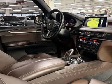 X5 (F15)