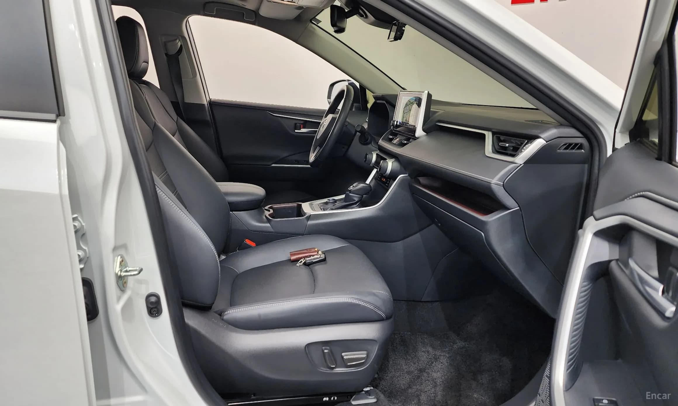 RAV4 5th Generation