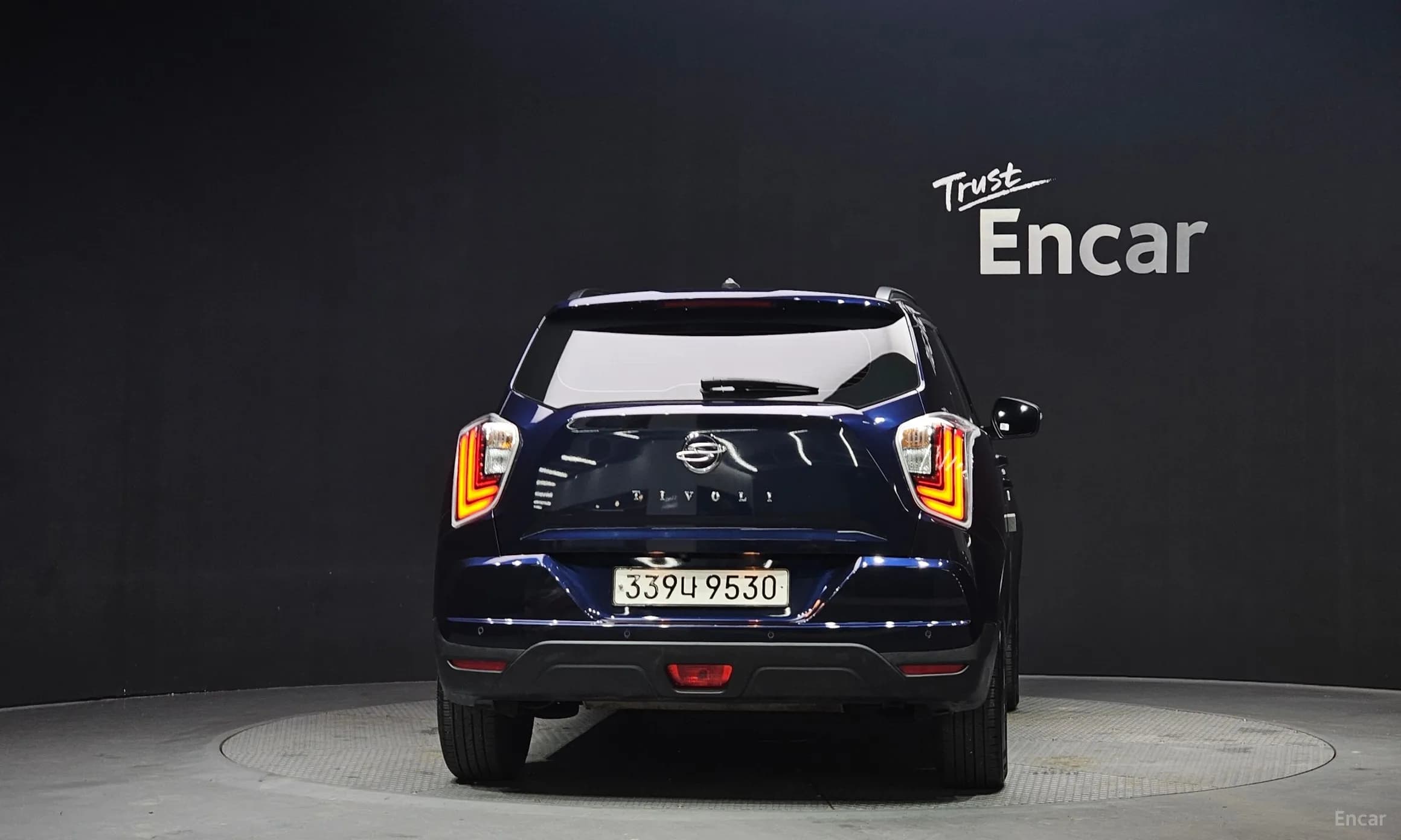 Berry New Tivoli
