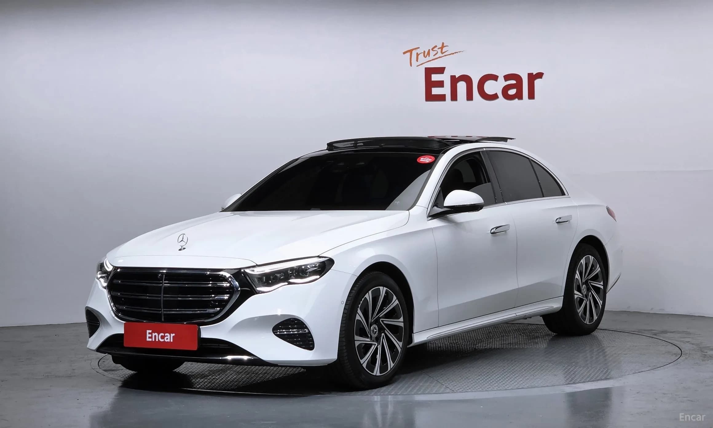 E-Class W214