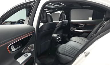 E-Class W214