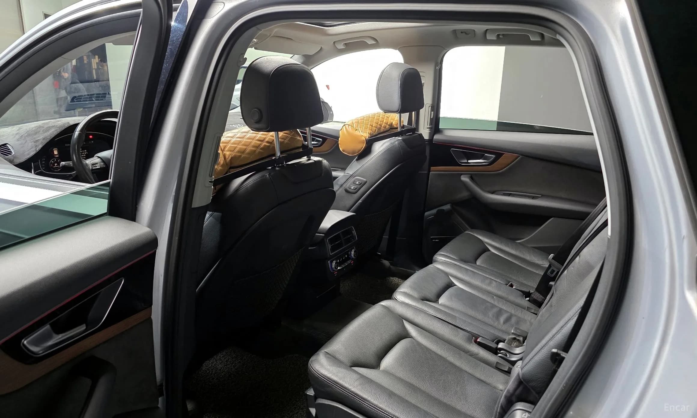 Q7 (4M)
