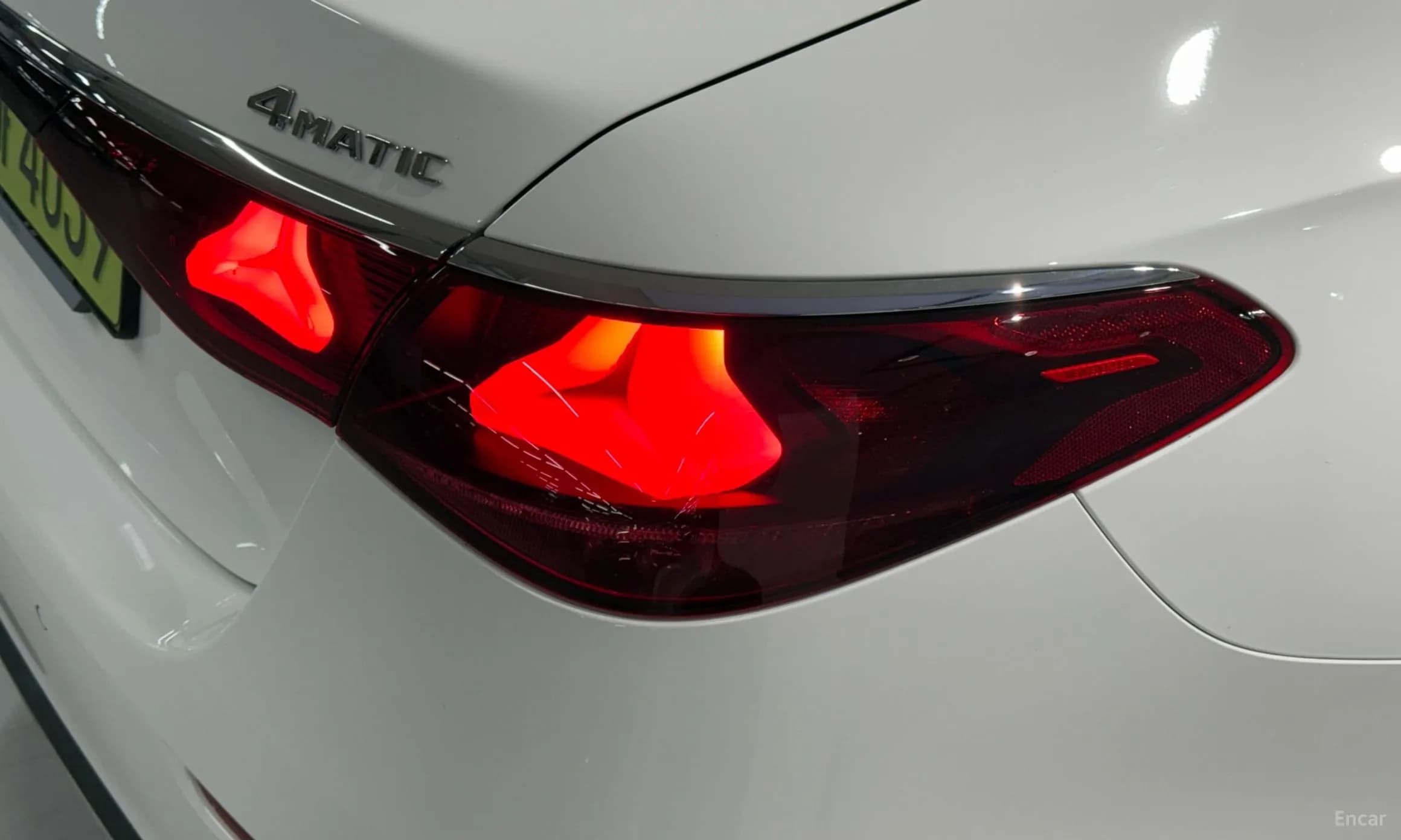 E-Class W214