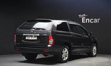 Korando Sports