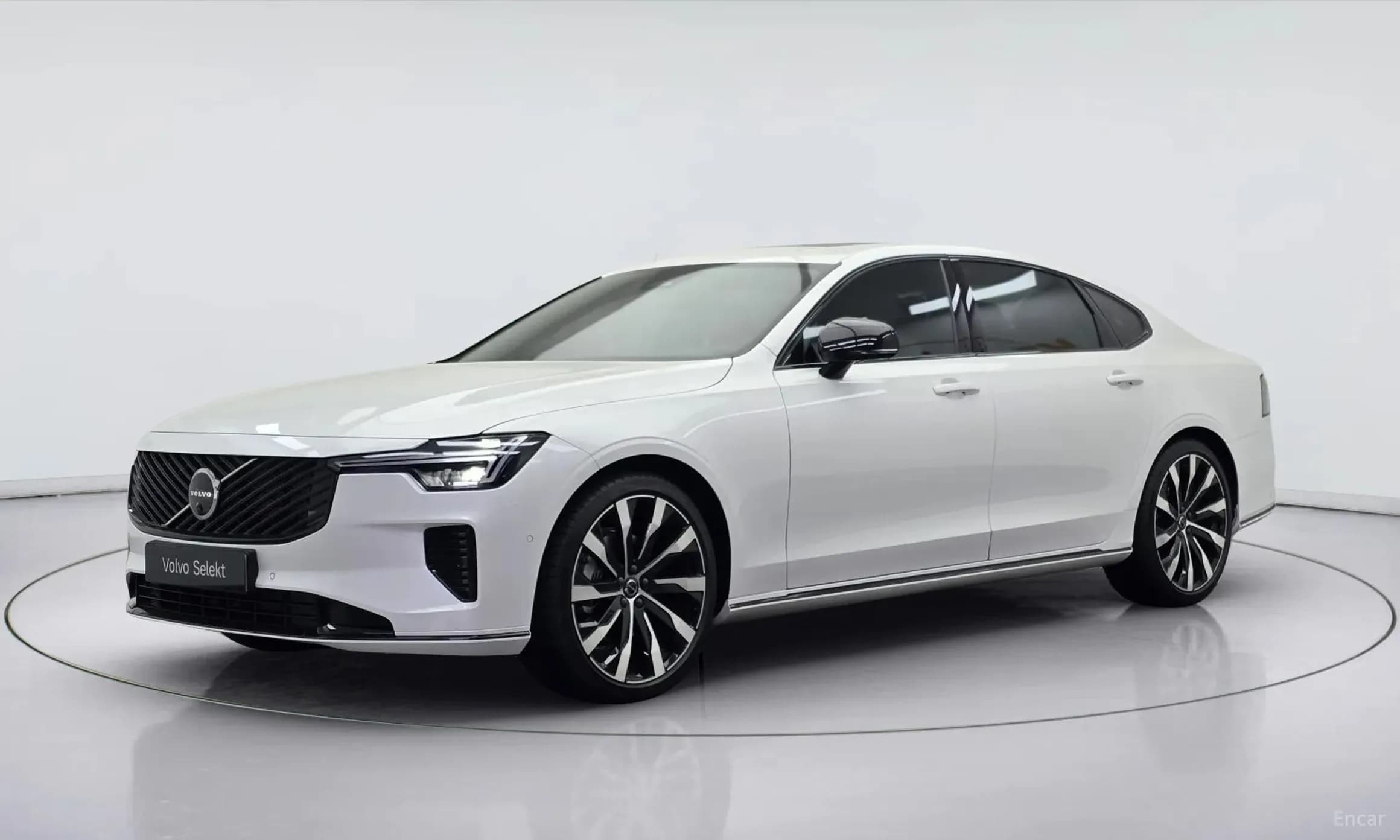 S90
