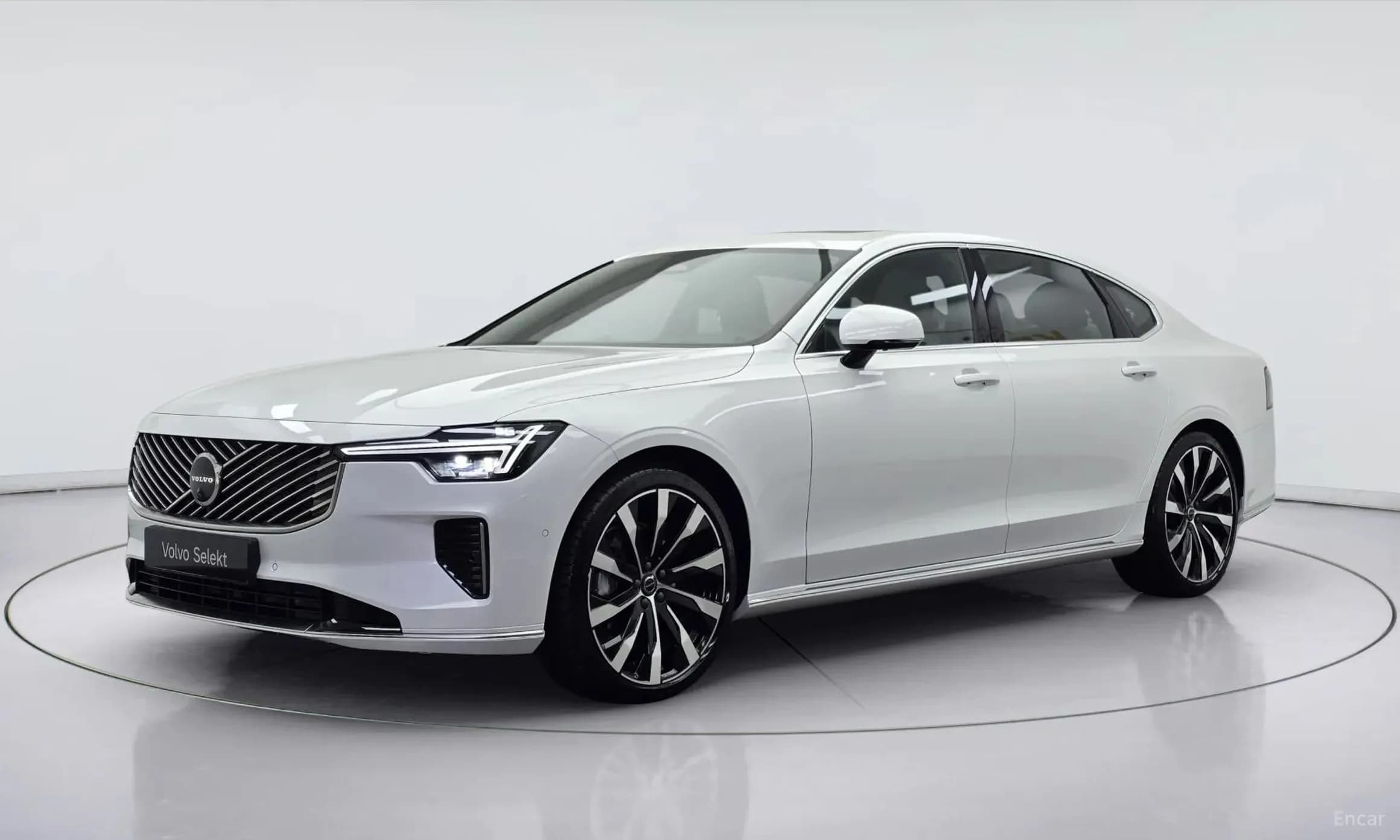 S90