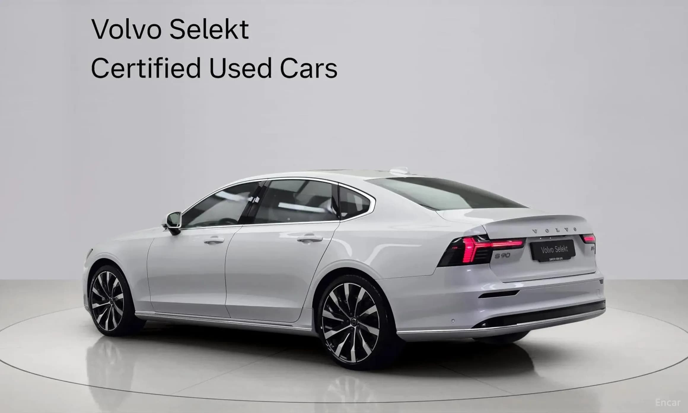 S90