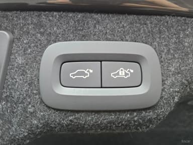 S90