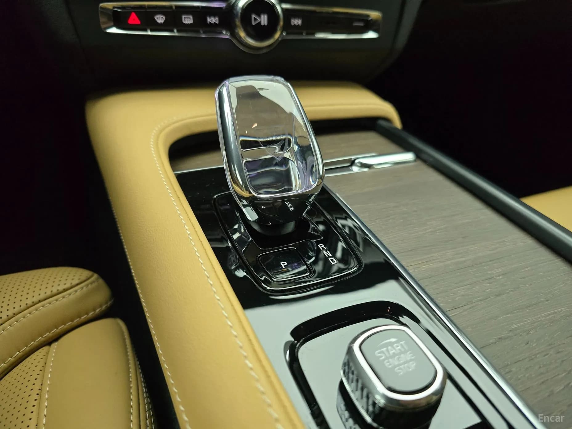 S90