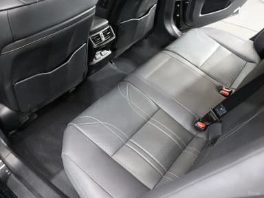 ES300h 7th Generation