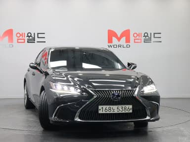 ES300h 7th Generation