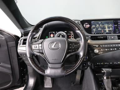 ES300h 7th Generation