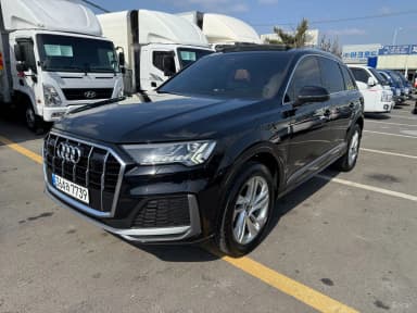 Q7 (4M)