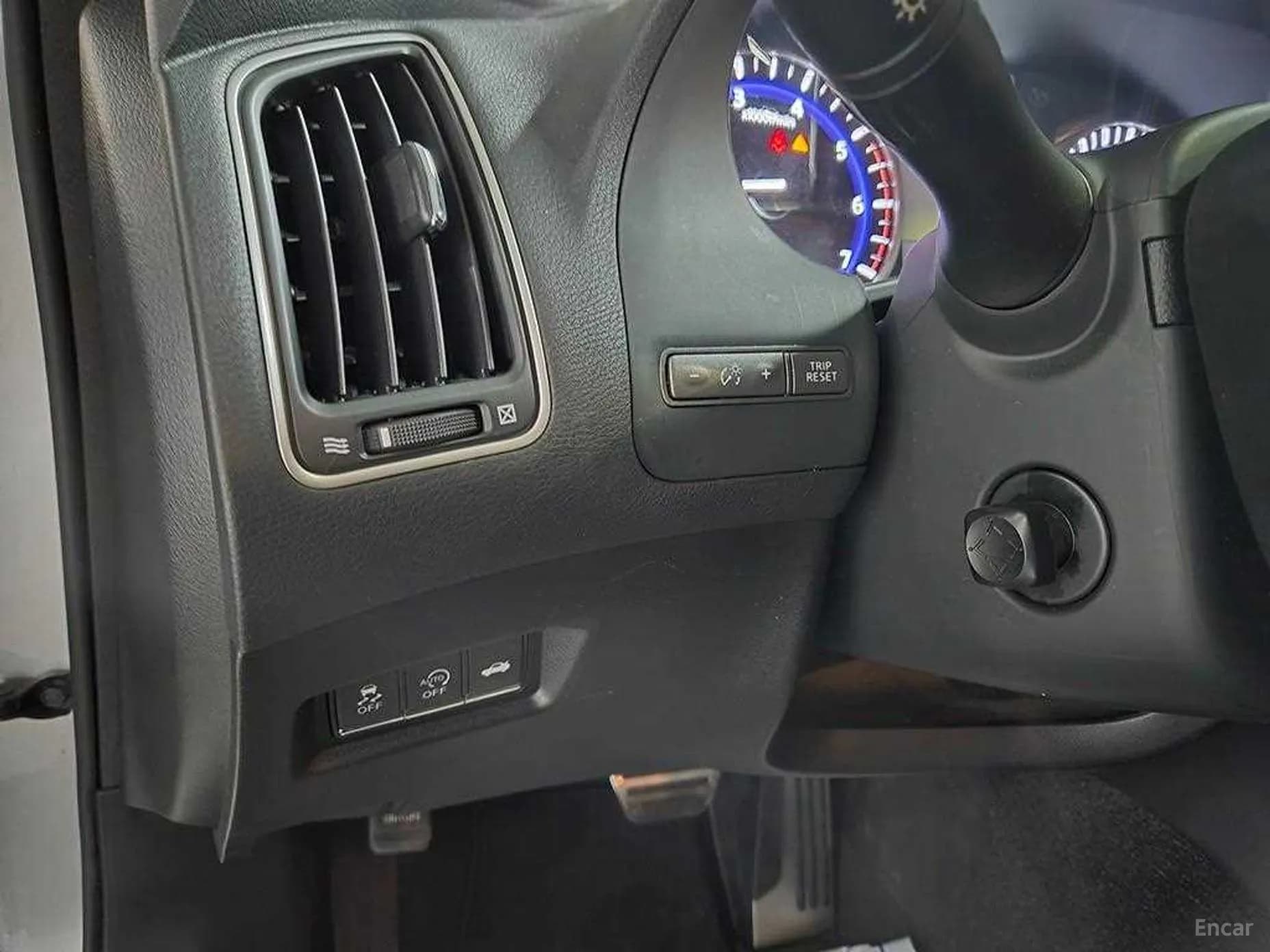Q50