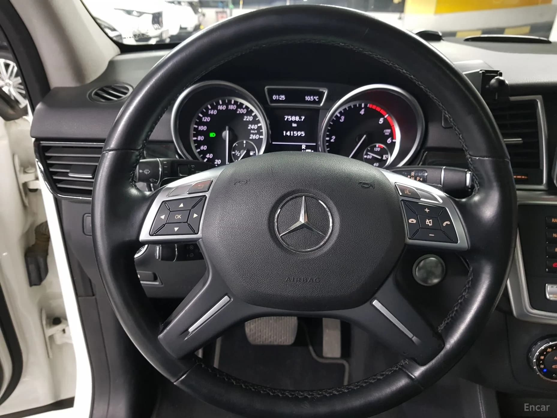 M-Class W166