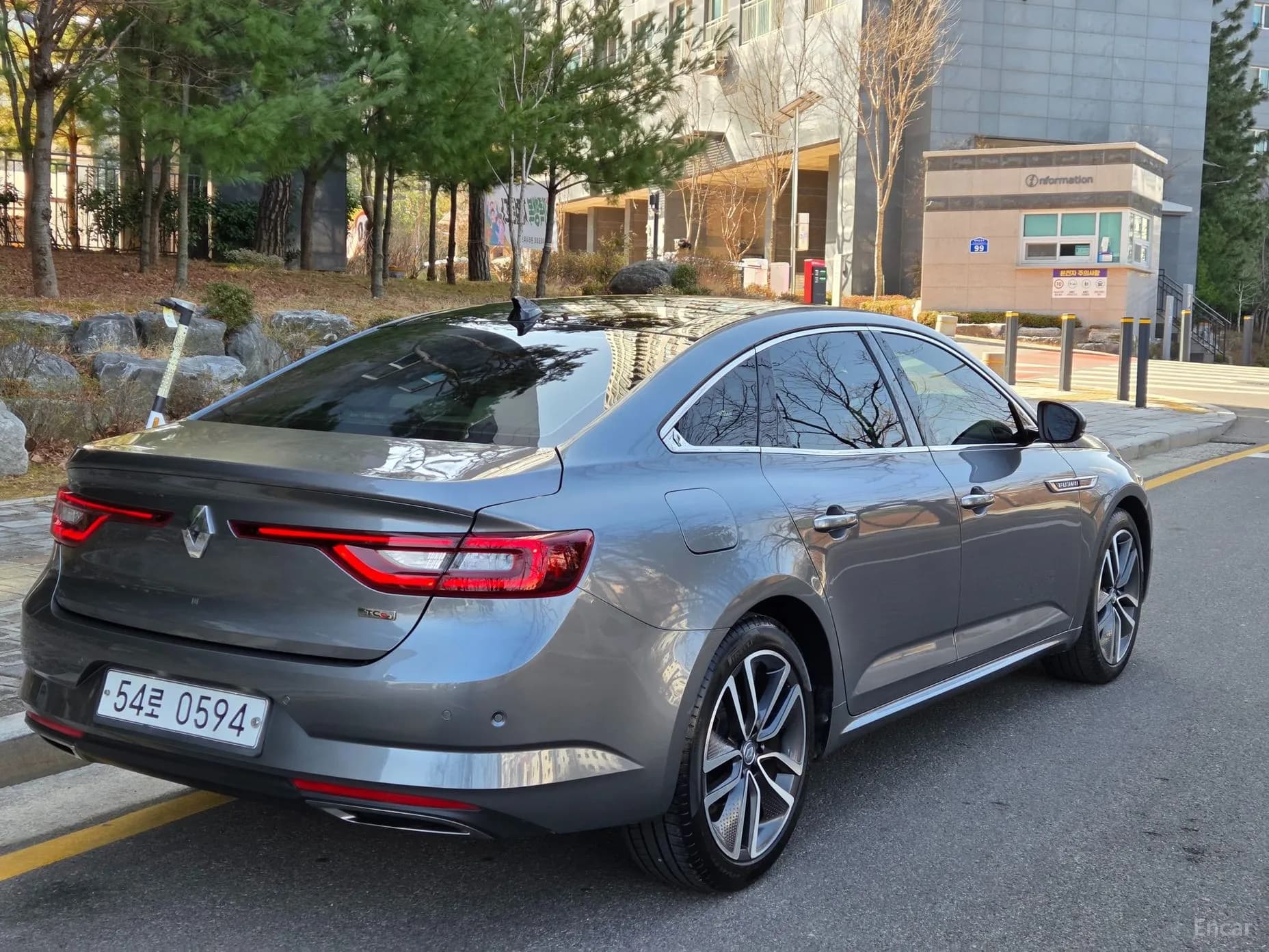 SM6