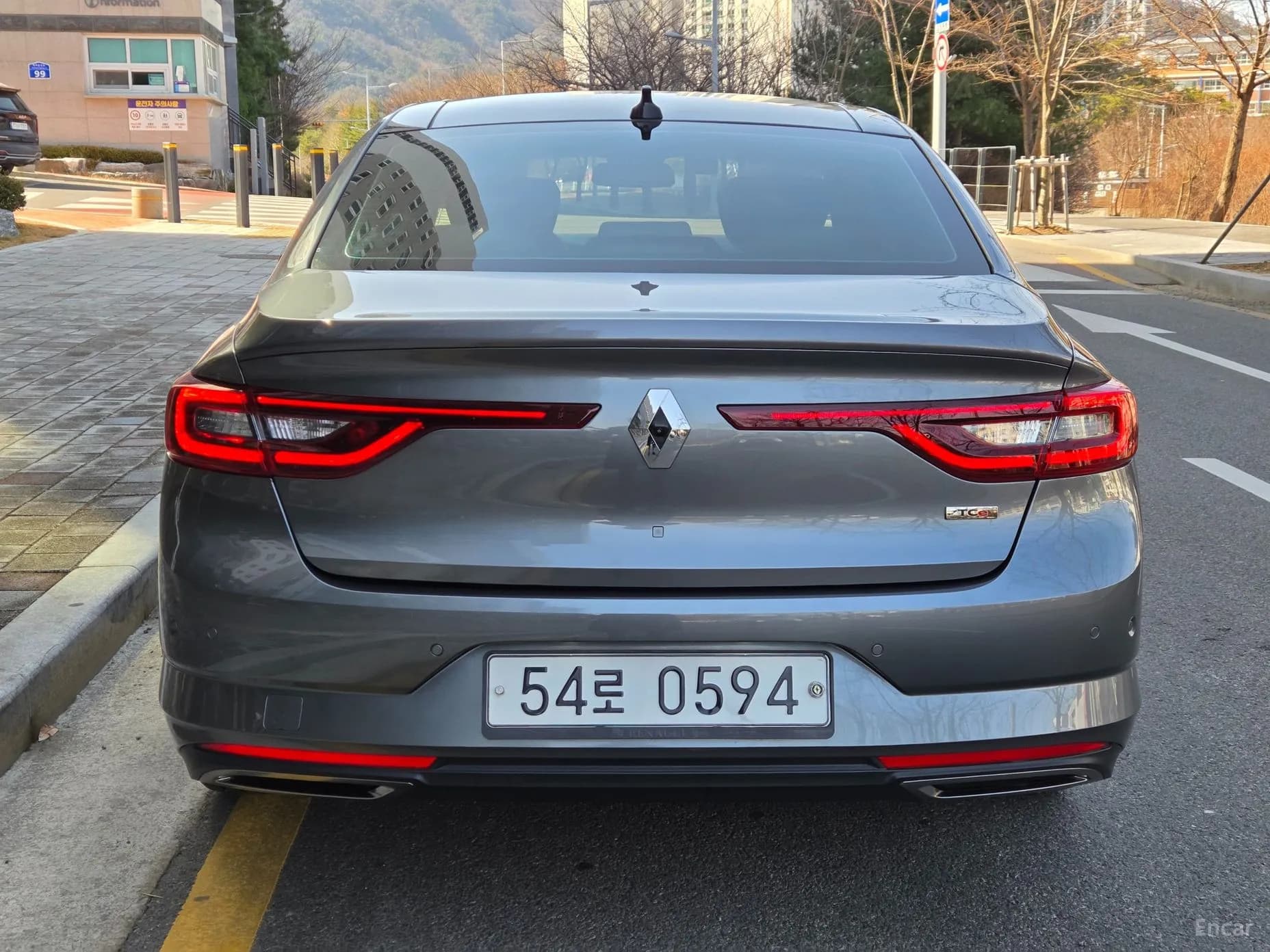 SM6