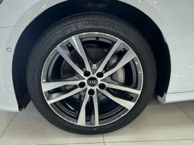 A6 (C8)