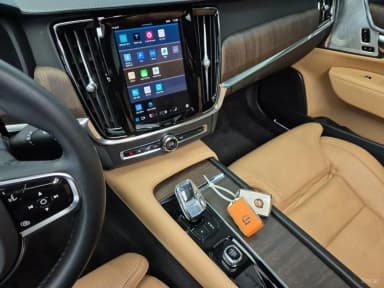 S90